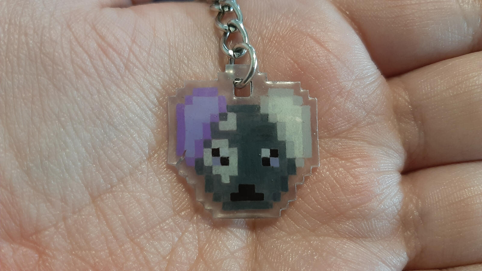 pixel art key charm ver. 1